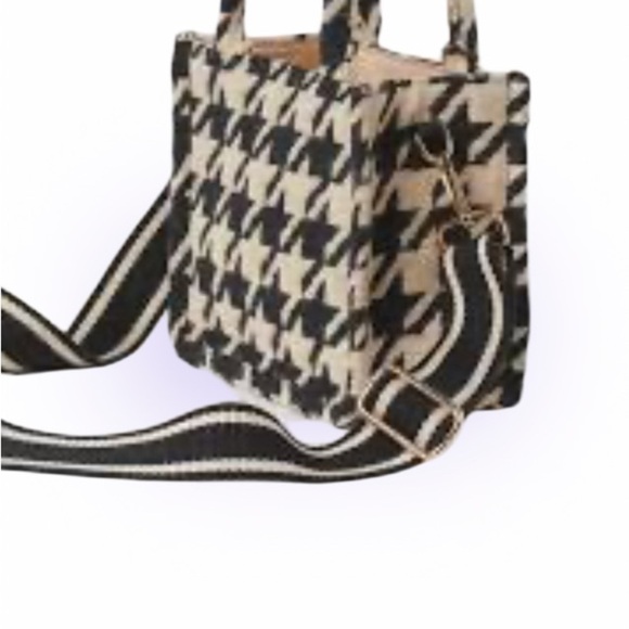 H&M Black and Cream Houndstooth Jacquard Tote Bag - Picture 5 of 17